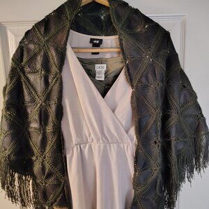 Cache silky dark olive pants, Colombian leather and knit shawl, H&M short-sleeve